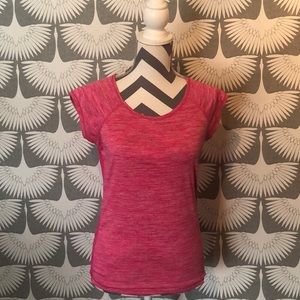 XS Women’s Reebok Athletic Top Gym Yoga Running